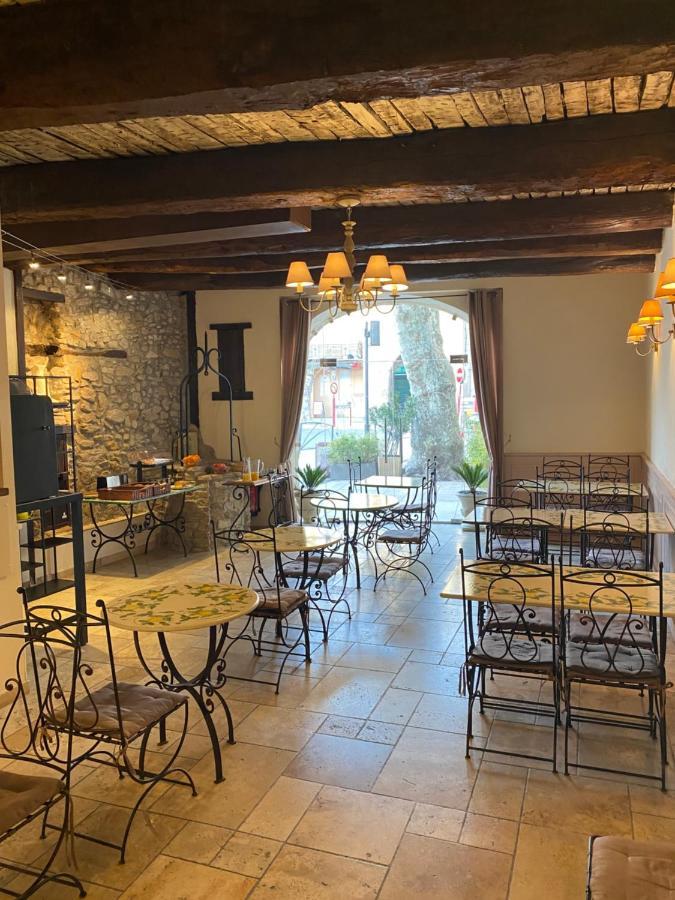 Chateaux Demeures Vallee De L'Arc Trets Ngoại thất bức ảnh